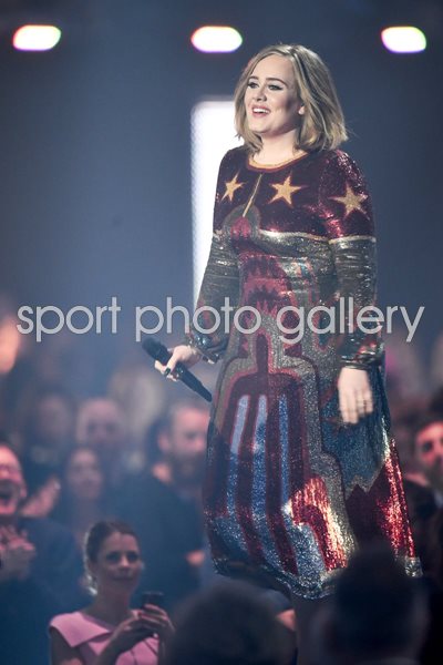 Adele Brit Awards London 2016 