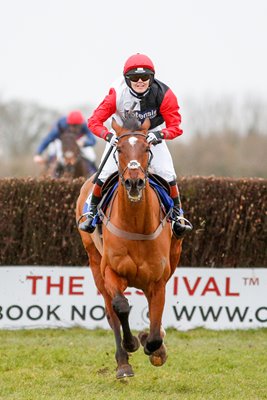 Victoria Pendleton & Pacha Du Polder Wincanton 2016