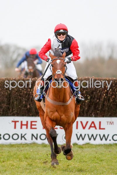 Victoria Pendleton & Pacha Du Polder Wincanton 2016