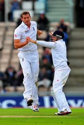 Chris Tremlett celebrates Southampton 2011