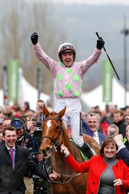 Ruby Walsh & Annie Power win Champion Hurdle Cheltenham 2016