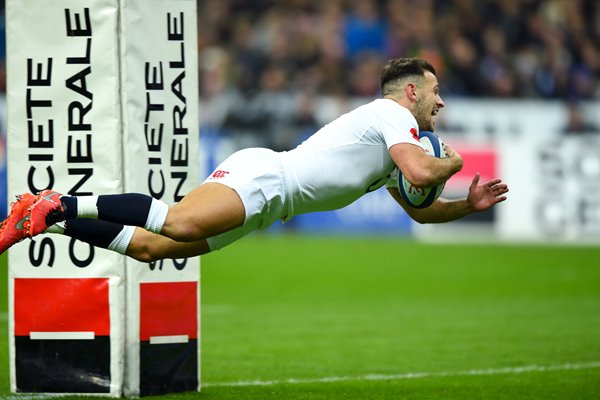 Danny Care England scores v France 6 Nations Paris 2016