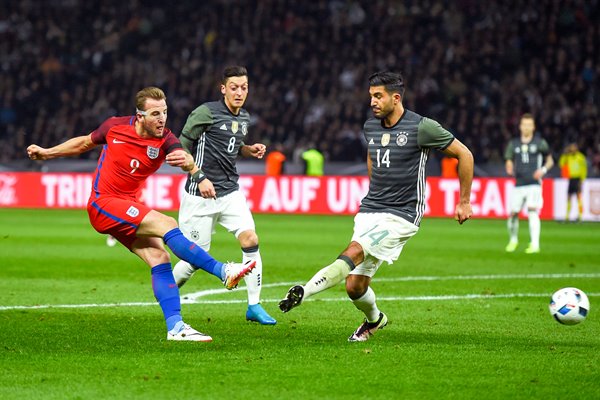 Harry Kane England scores v Germany Berlin 2016