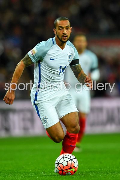 Theo Walcott England v Netherlands Wembley 2016