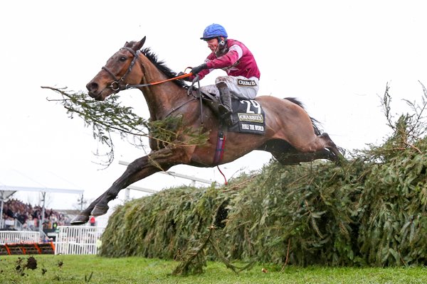 David Mullins & Rule The World win 2016 Grand National