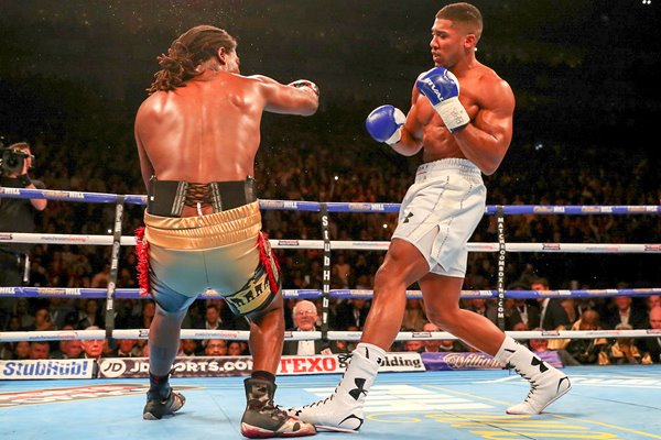 Anthony Joshua knocks out Charles Martin O2 2016