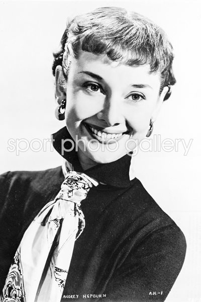 Audrey Hepburn cravat