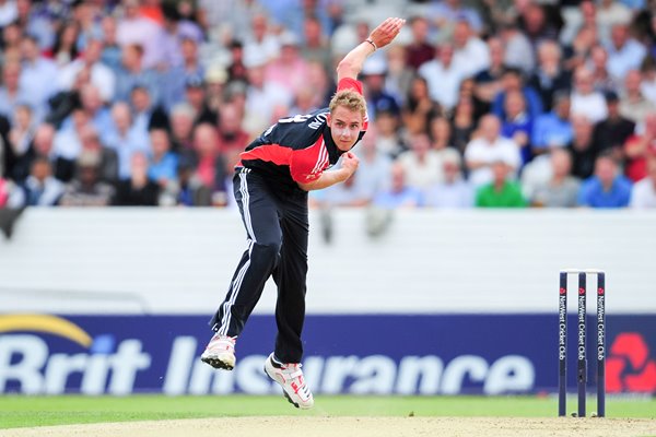 Stuart Broad England ODI 2011