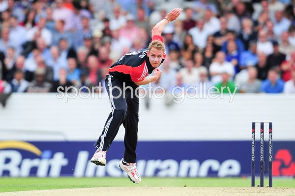 Stuart Broad England ODI 2011