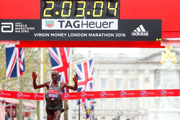 Eluid Kipchoge wins London Marathon 2016