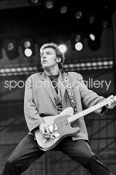 Springsteen On Stage at Wembley 1988