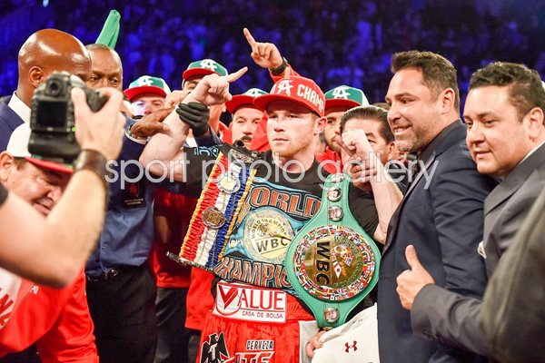Canelo Alvarez beats Amir Khan Las Vegas 2016