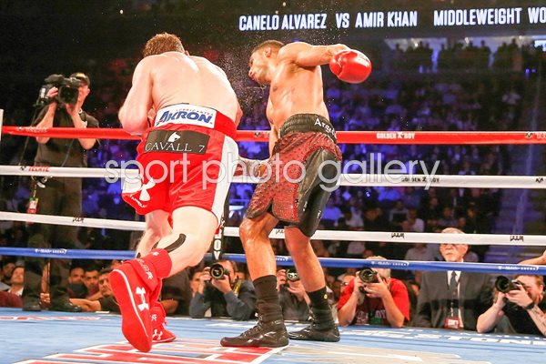 Canelo Alvarez knock out punch v Amir Khan 2016