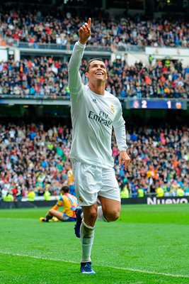Cristiano Ronaldo Real Madrid celebrates a goal 2016