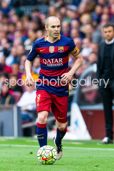 Andres Iniesta Barcelona 2016