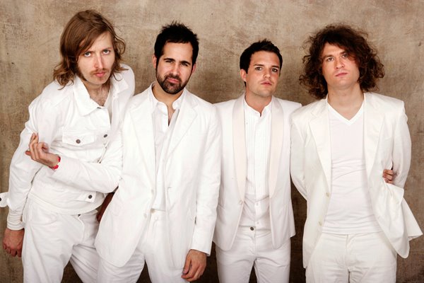 The Killers in White. 