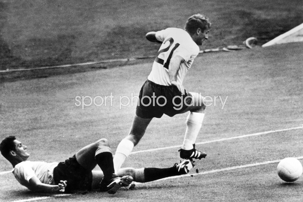 World Cup 1966 Photo Football Posters Roger Hunt