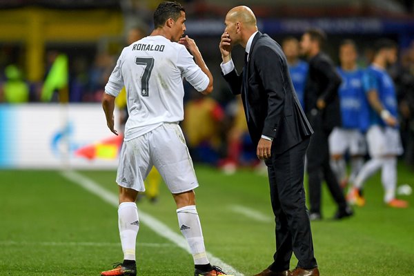 Cristiano Ronaldo & Zinedine Zidane Real Madrid Milan 2016