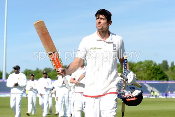 Alastair Cook England 10000 Test Runs Durham 2016