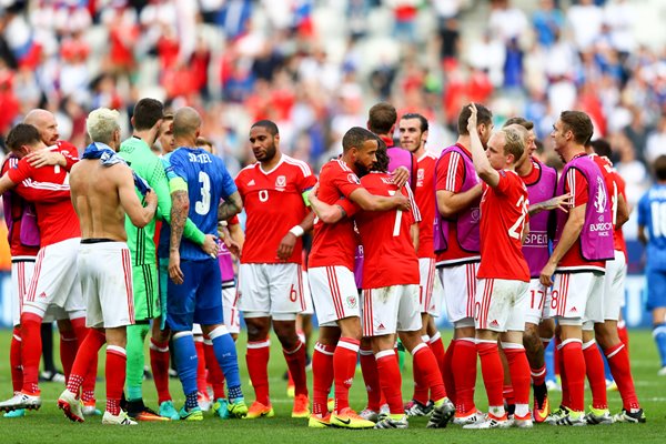 Wales beat Slovakia Group B European Championships 2016