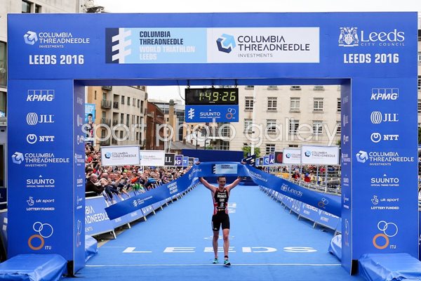 Alistair Brownlee World Triathlon Leeds 2016