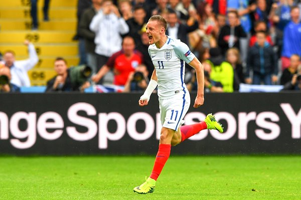 Jamie Vardy England scores v Wales Lens 2016