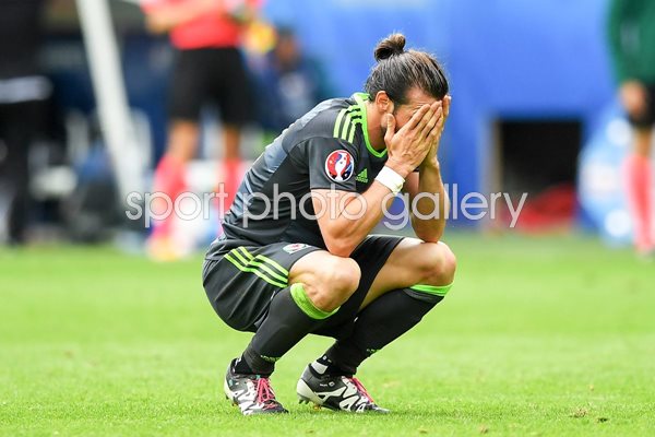 Gareth Bale Wales v England Lens Europeans 2016