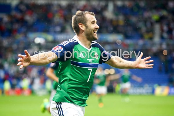 Niall McGinn Northern Ireland scores v Ukraine Lyon 2016