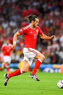 Gareth Bale Wales v Russia Toulouse 2016