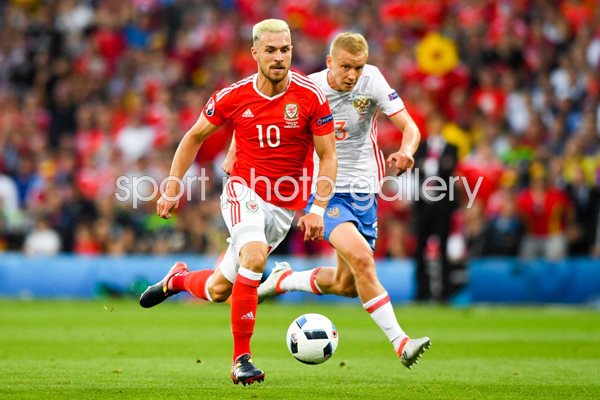 Aaron Ramsey Wales v Russia Toulouse 2016