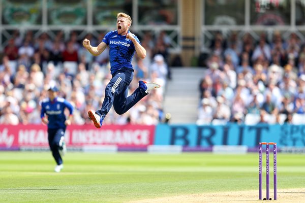 David Willey England v Sri Lanka ODI Trent Bridge 2016