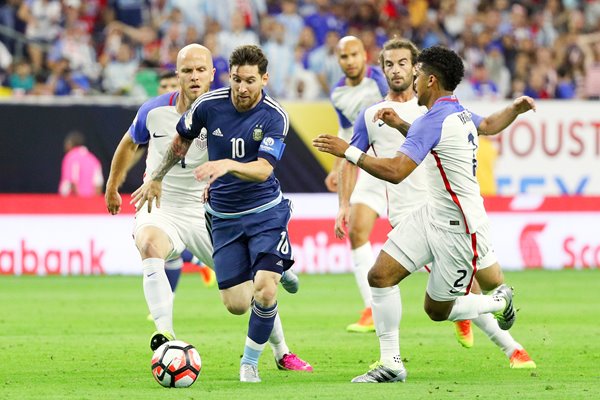 Lionel Messi Argentina v USA