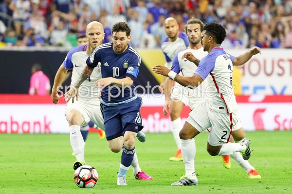 Lionel Messi Argentina v USA