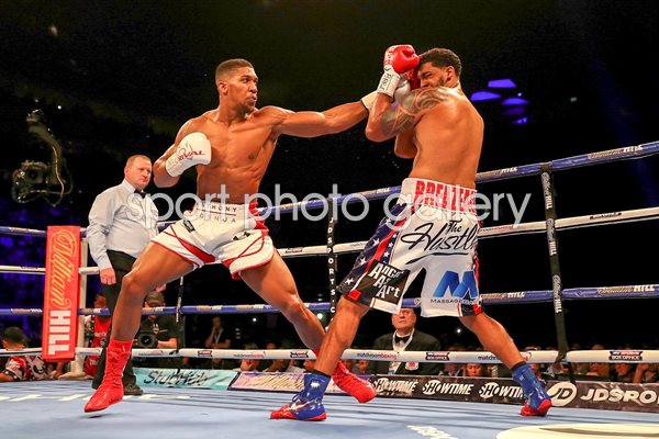 Anthony Joshua v Dominic Breazeale O2 London 2016