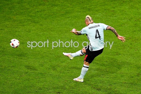 Radja Nainggolan Belgium scores v Wales Lille 2016