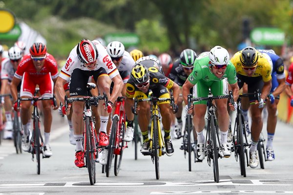 Mark Cavendish wins 28th Tour de France stage 2016