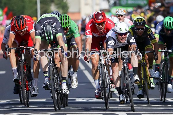 Mark Cavendish wins Stage 6 sprint Tour de France 2016