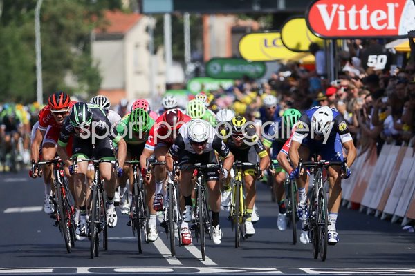 Mark Cavendish wins Stage 6 sprint Tour de France 2016