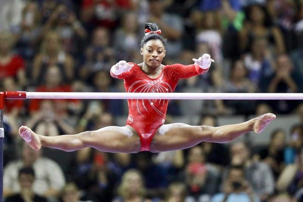 Simone Biles USA uneven bars 2016