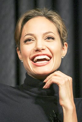 Angelina Jolie 