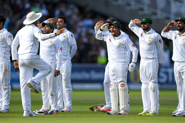 Pakistan beat England Lords Test 2016