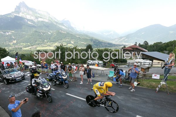 Chris Froome wins Stage 18 Time Trial Tour 2016