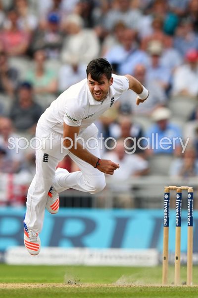 James Anderson England v Pakistan Old Trafford 2016