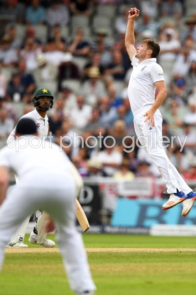 Chris Woakes Catch England v Pakistan 2016