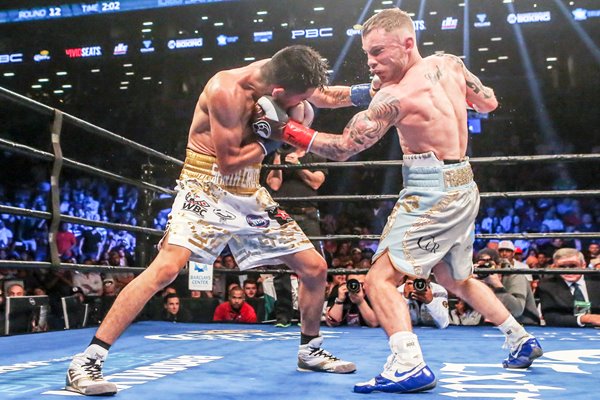 Leo Santa Cruz v Carl Frampton New York 2016