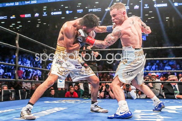 Leo Santa Cruz v Carl Frampton New York 2016