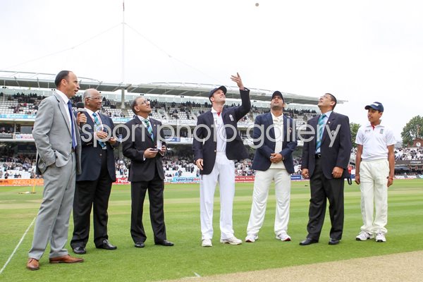 Strauss and Dhoni England India Lord's 2011