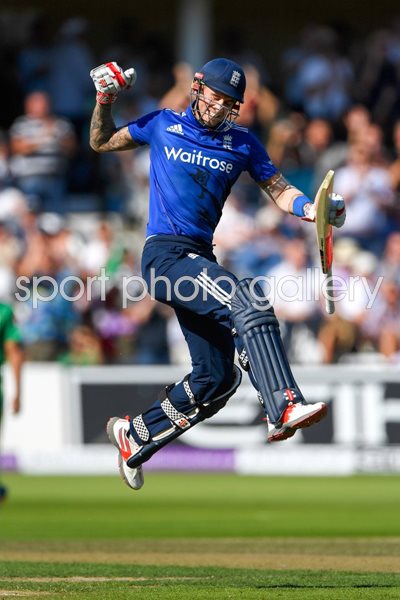 Alex Hales record 171 England v Pakistan 2016