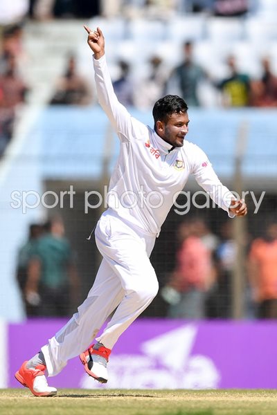 Shakib Al Hasan Bangladesh v England Chittagong 2016