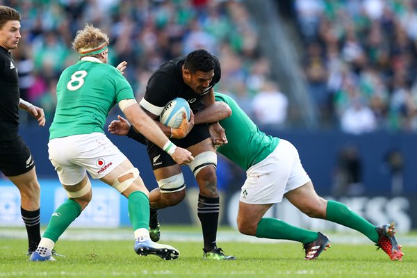 Jamie Heaslip Ireland v Jerome Kaino New Zealand 2016